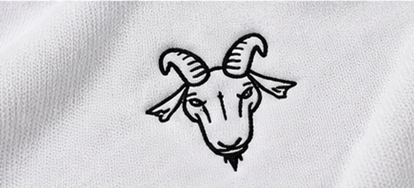 BASE LOGO [BLANCO] — Detalle de etiqueta